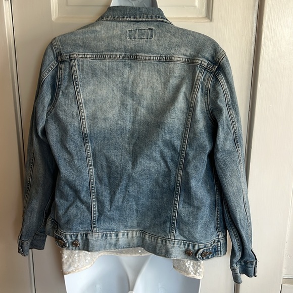 Lucky brand, jean jacket size medium - Picture 6 of 8